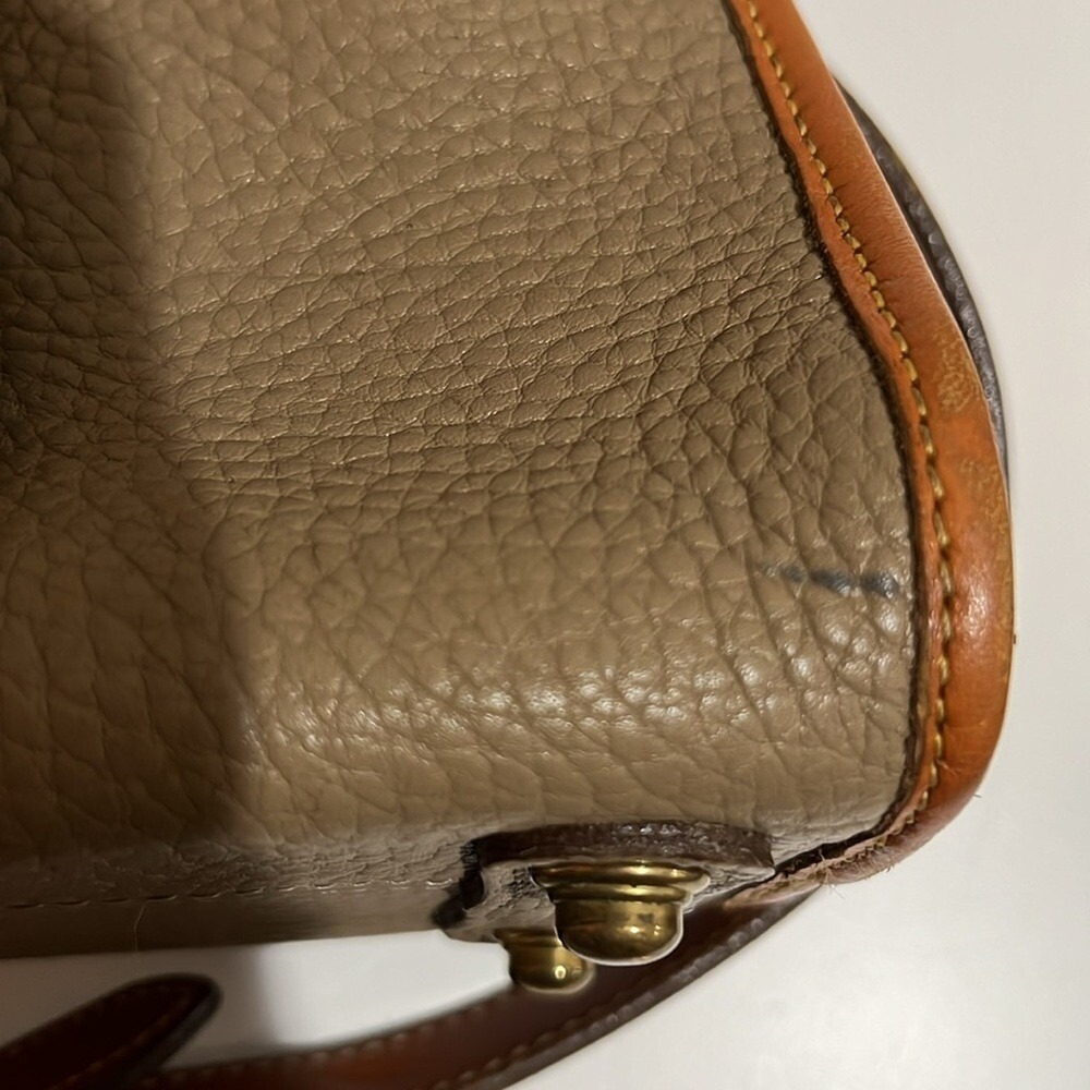 Dooney and Bourke Essex Tan And Brown‎ Leather Shoulder Bag Crossbody Classic - Picture 11 of 16